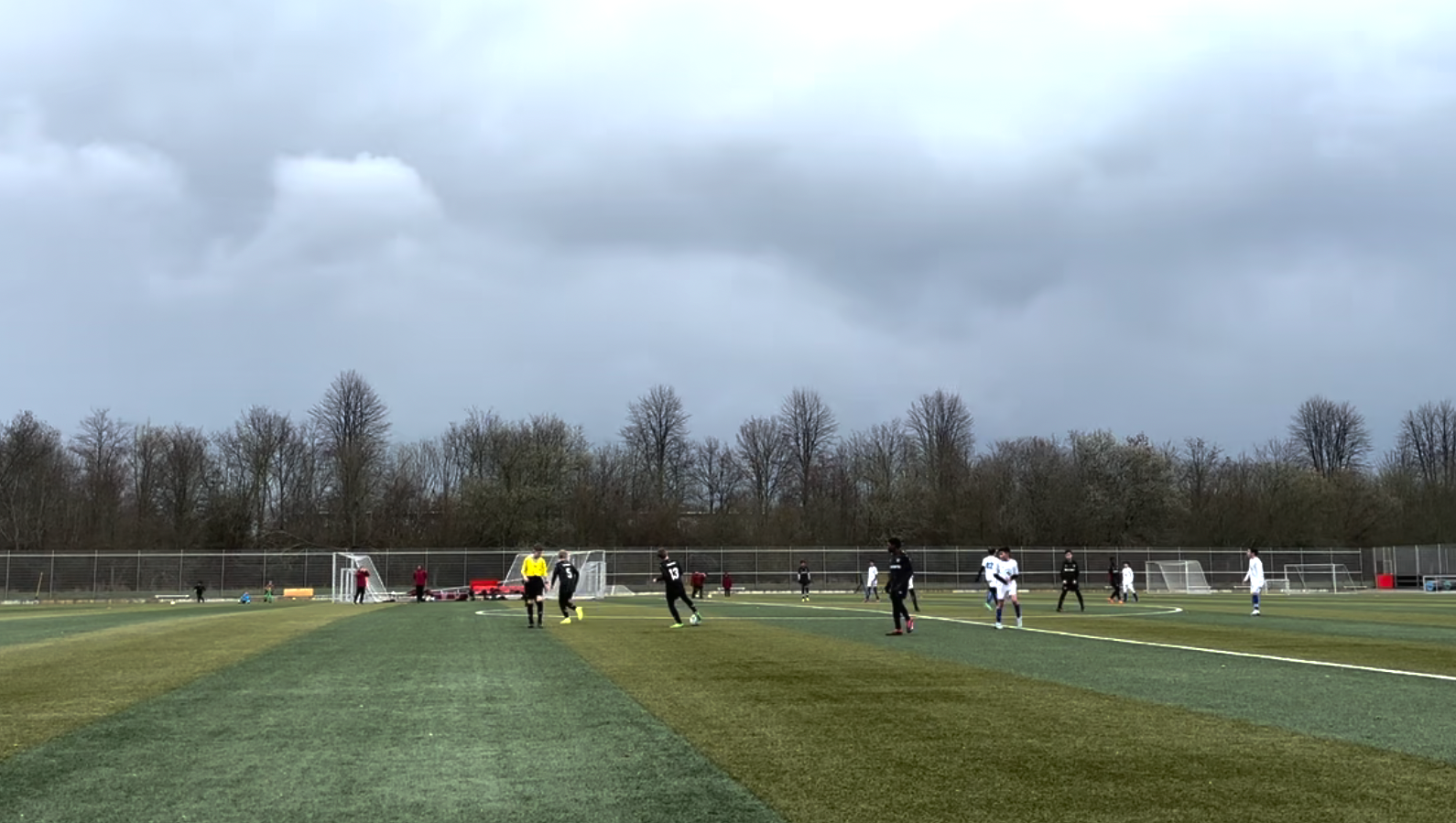 ドイツの審判?!