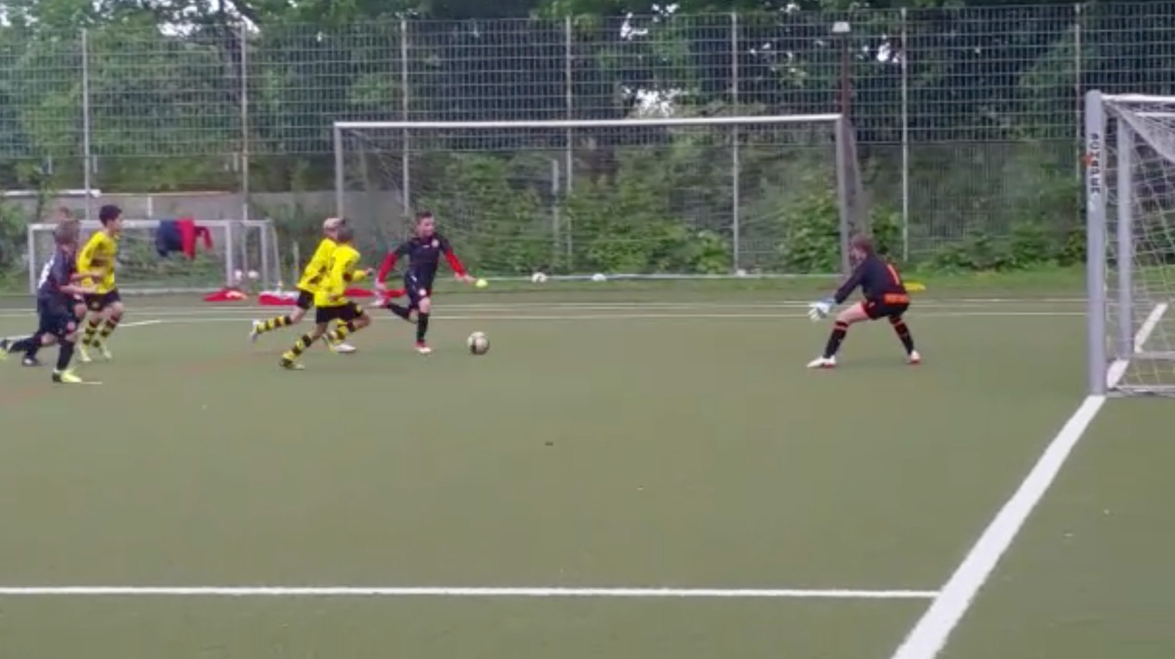 ドイツ🇩🇪育成年代の試合風景