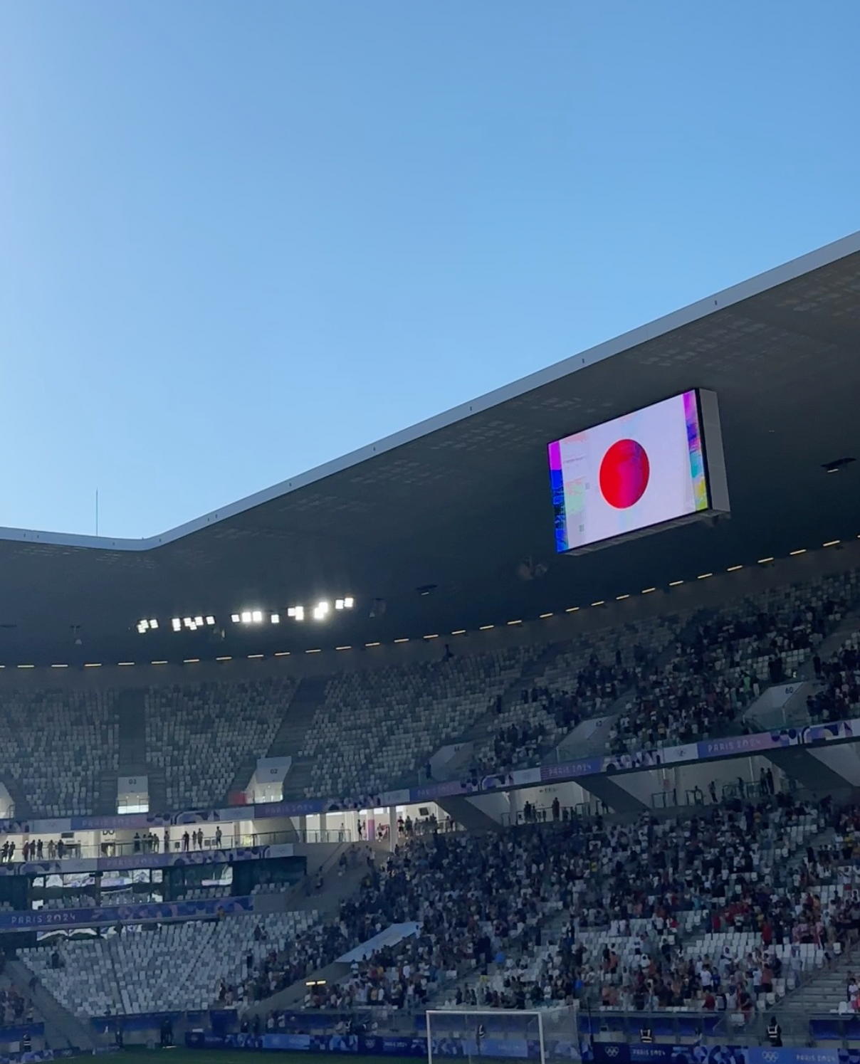 国歌斉唱(フランスで聞く国歌)