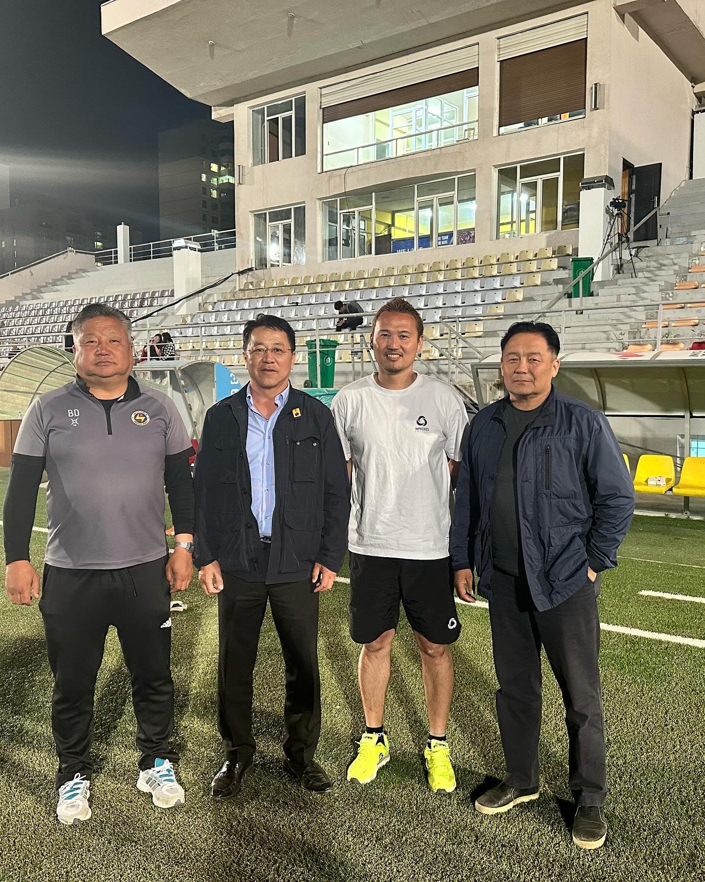 エルチムの関係者の皆様と写真!!