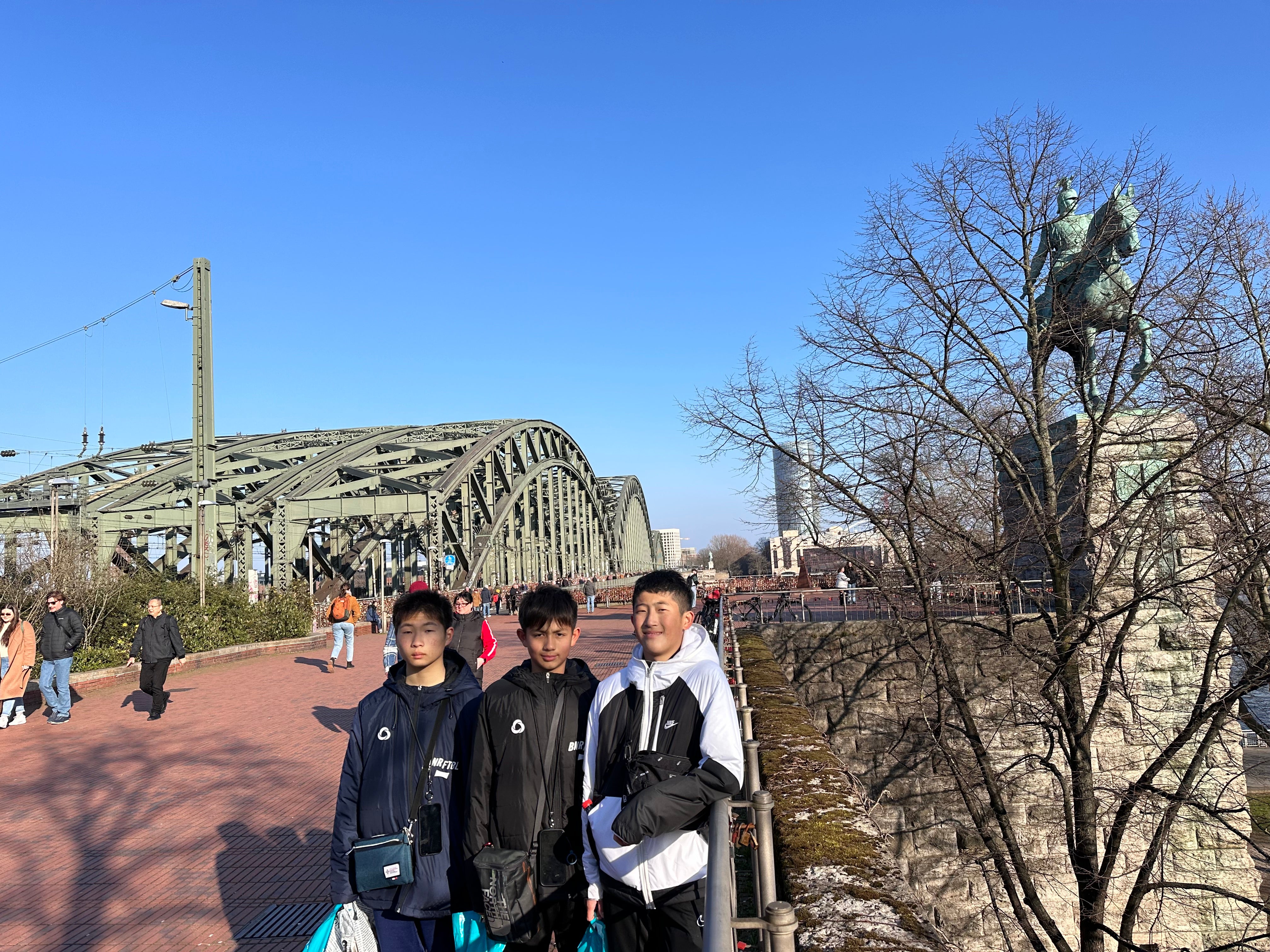 ホーエンツォレルン橋