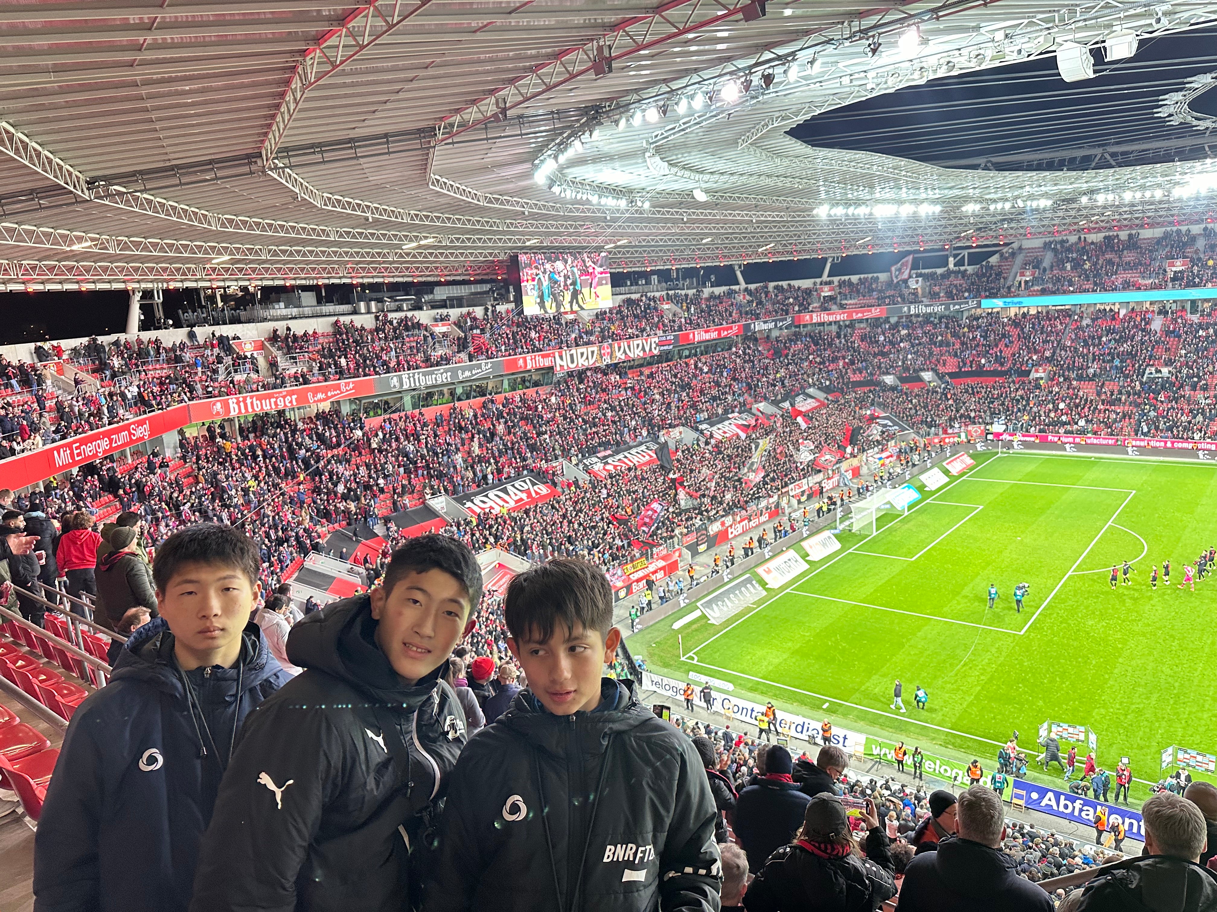 試合観戦の様子!!