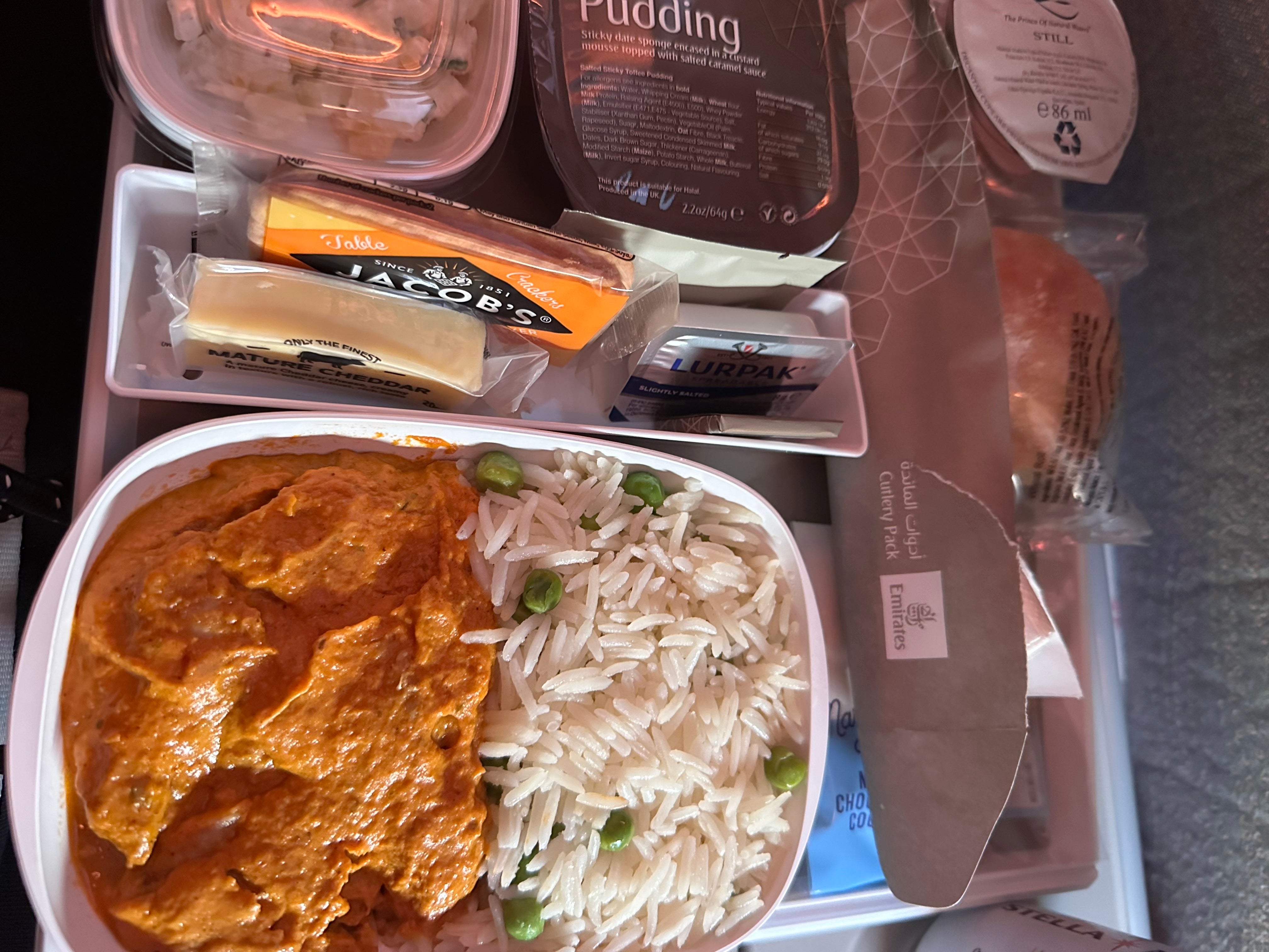 機内食イギリス編🇬🇧(エミレーツ)