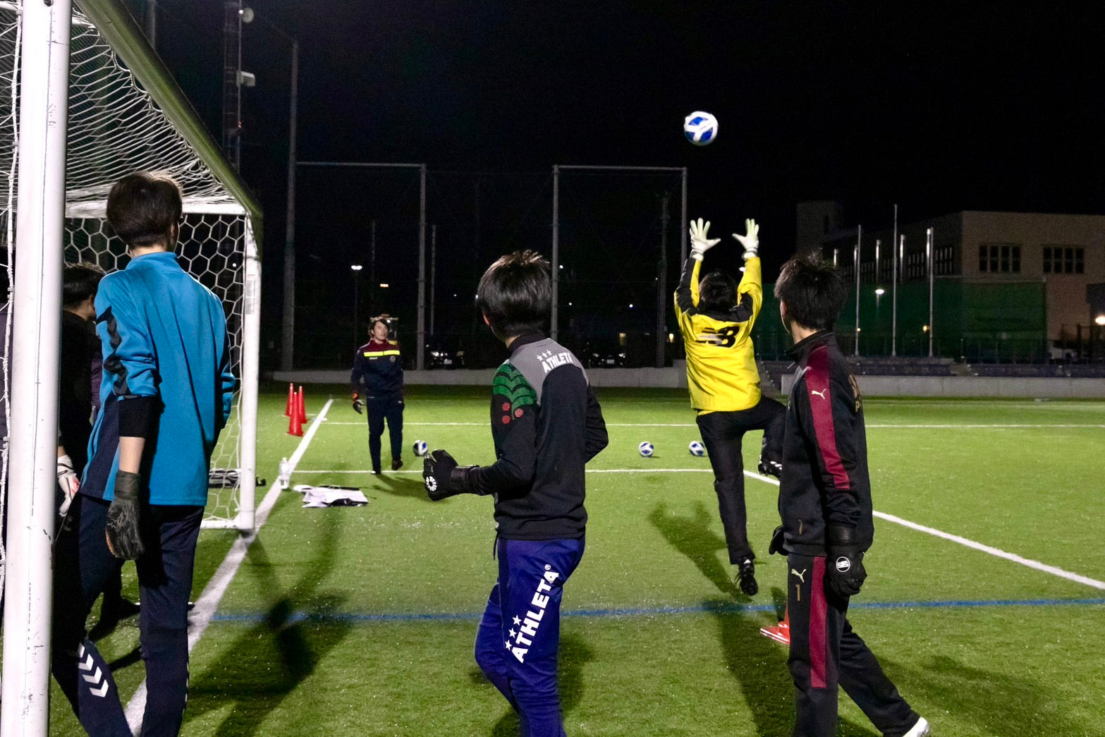 ジャンピングキャッチ(初級)