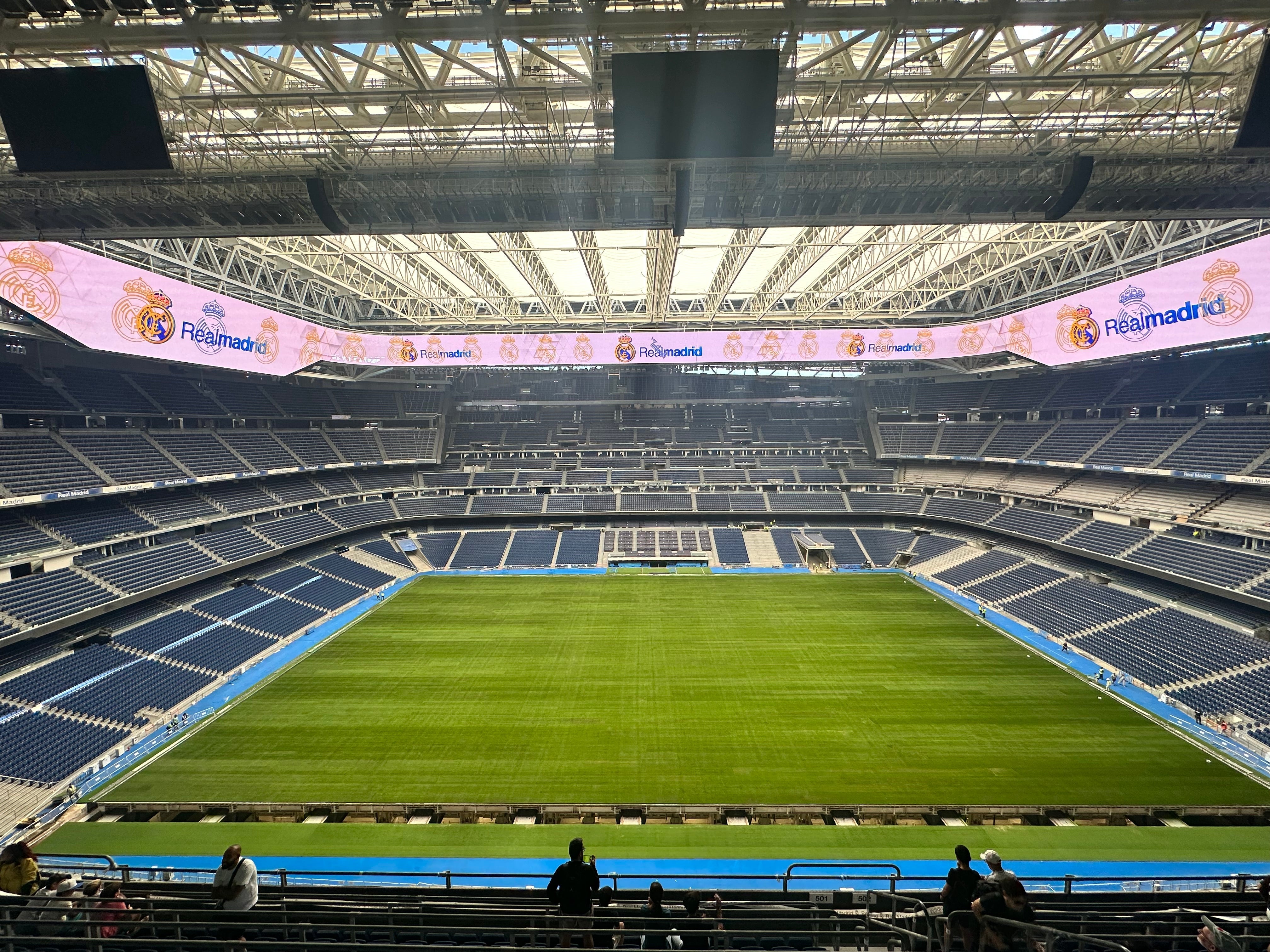 Estadio Santiago Bernabéu - Piece 海外留学サポート