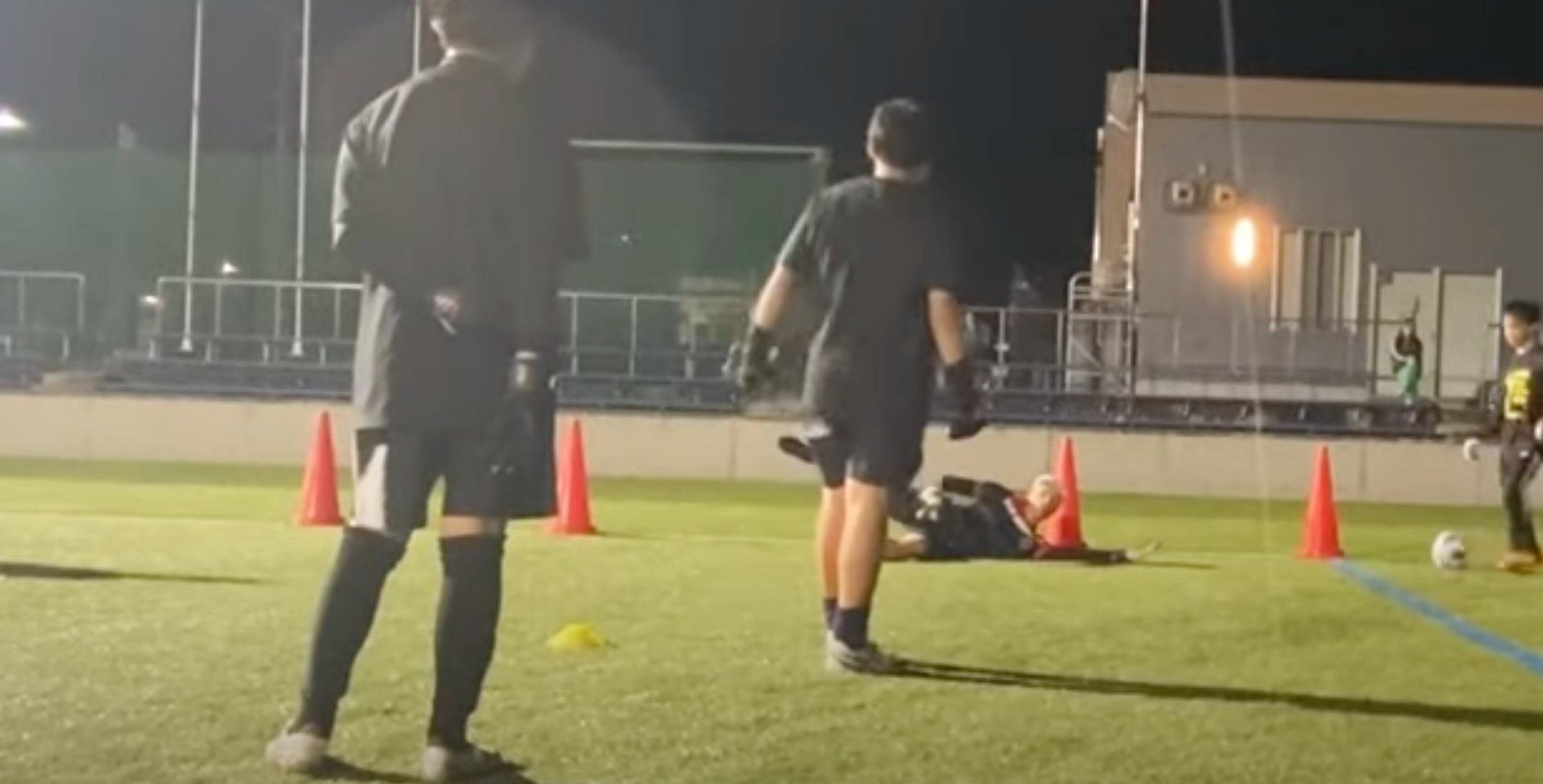 近距離シュートストップ コラプシング技術の解説動画