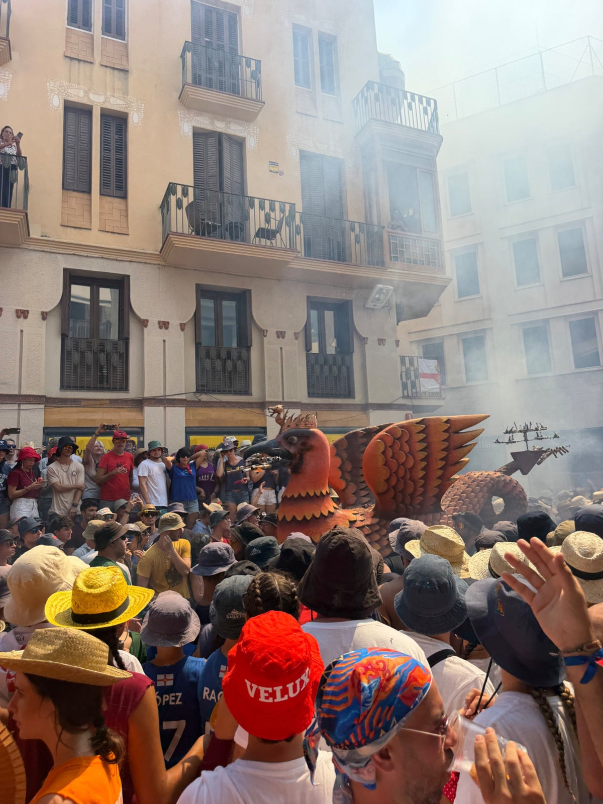 スペイン個人留学2026 DAY3 シッチェスの伝統祭り