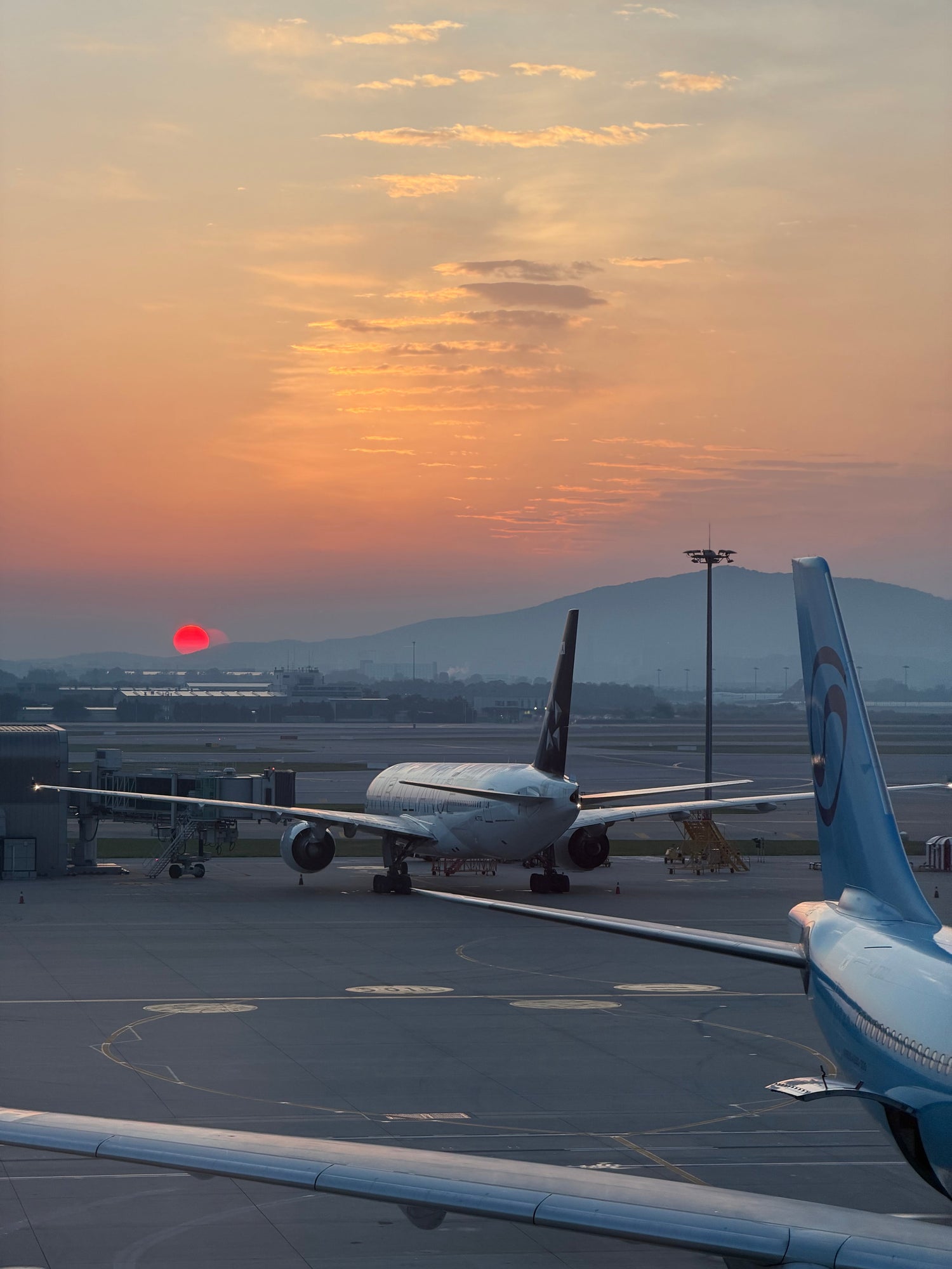 仁川国際空港から見た日の出 - Piece 海外留学サポート