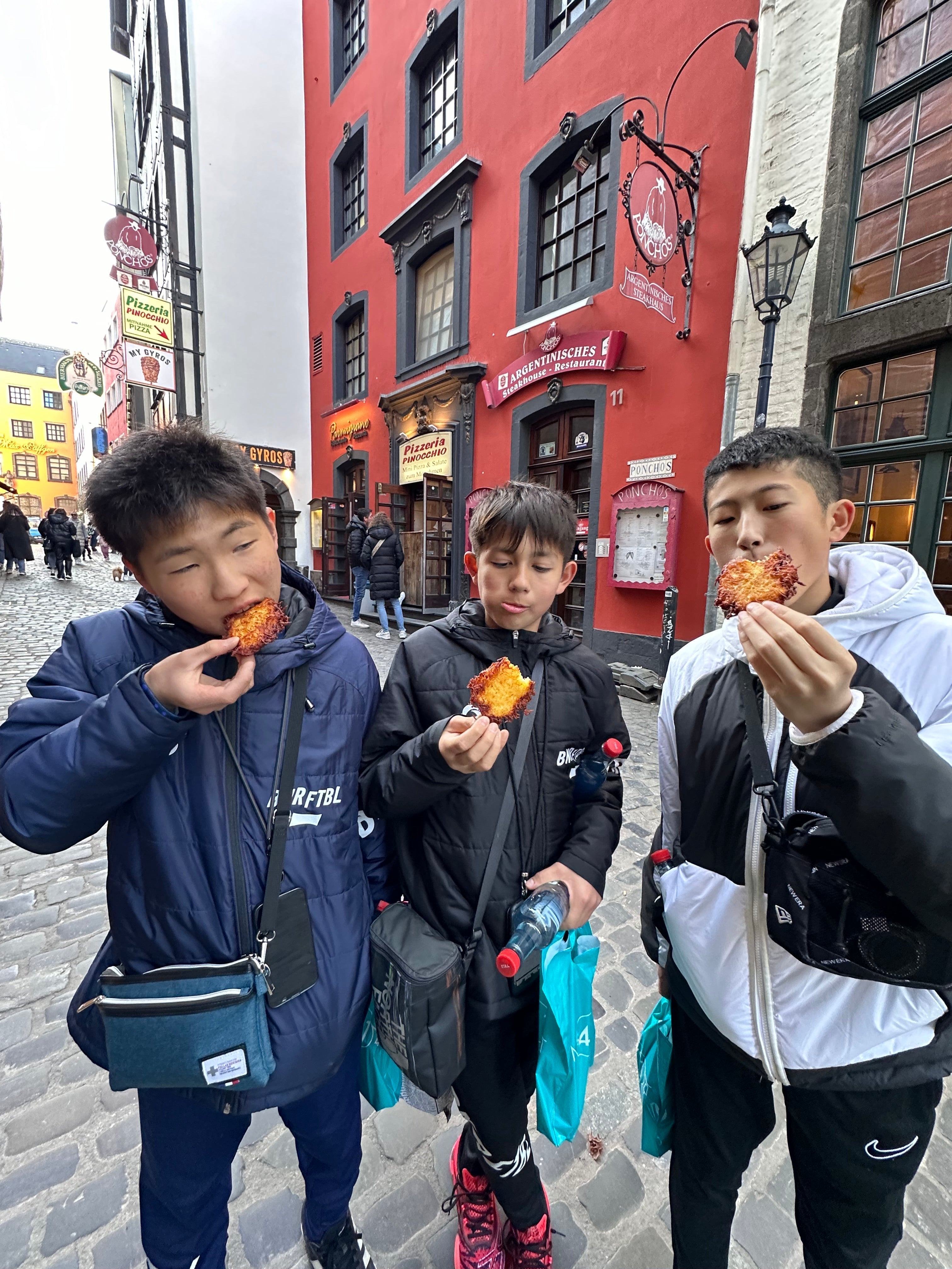 Kartoffel Puffer - Piece 海外留学サポート
